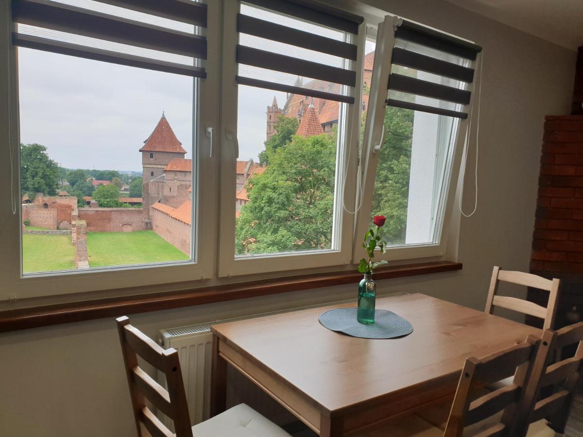 Apartament U Krzyzaka Apartment Малборк Екстериор снимка